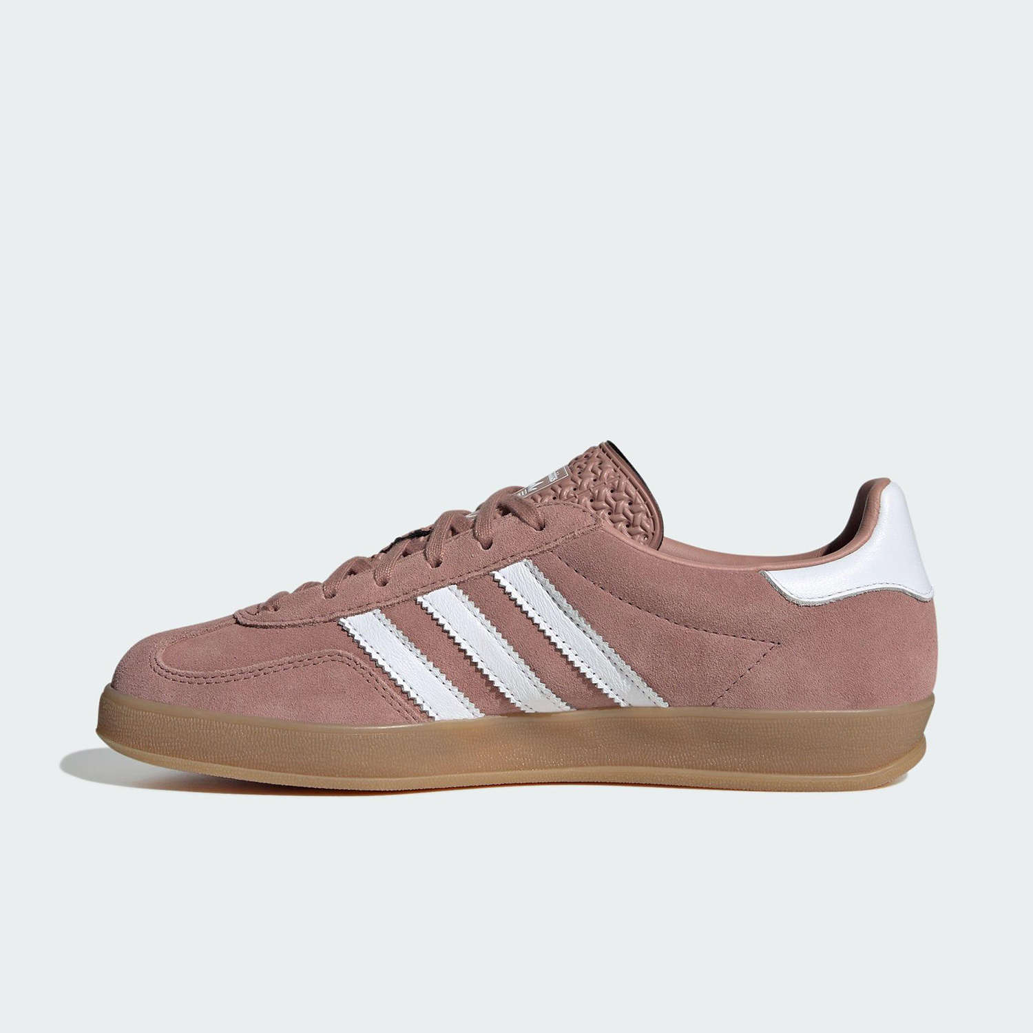 Tênis Retro Clássico Feminino  - Women'S Accessories Adidas avaliação e preço